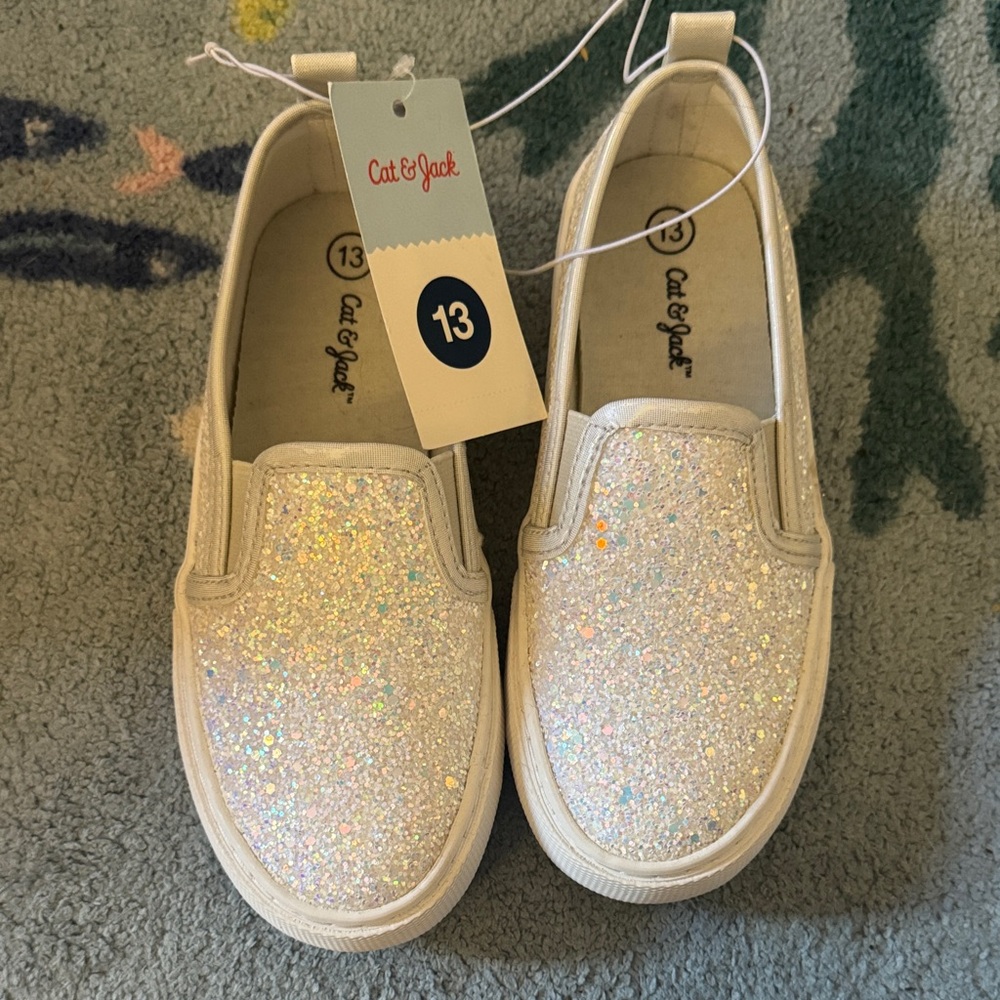 Cat & Jack Kids Glitter Sneakers - White and Silver